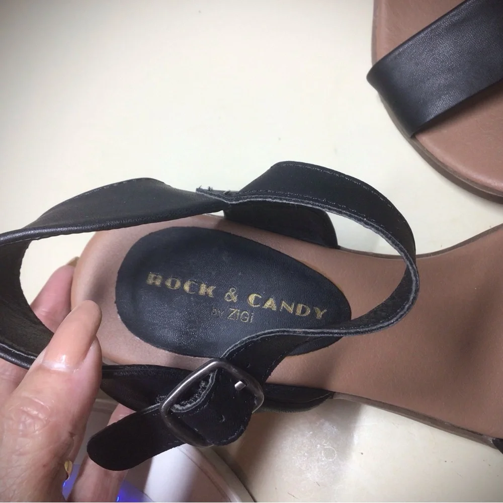 Rock & Candy Women’s “Nellie” Black and Tan Sandals Size 7 - Picture 3 of 6